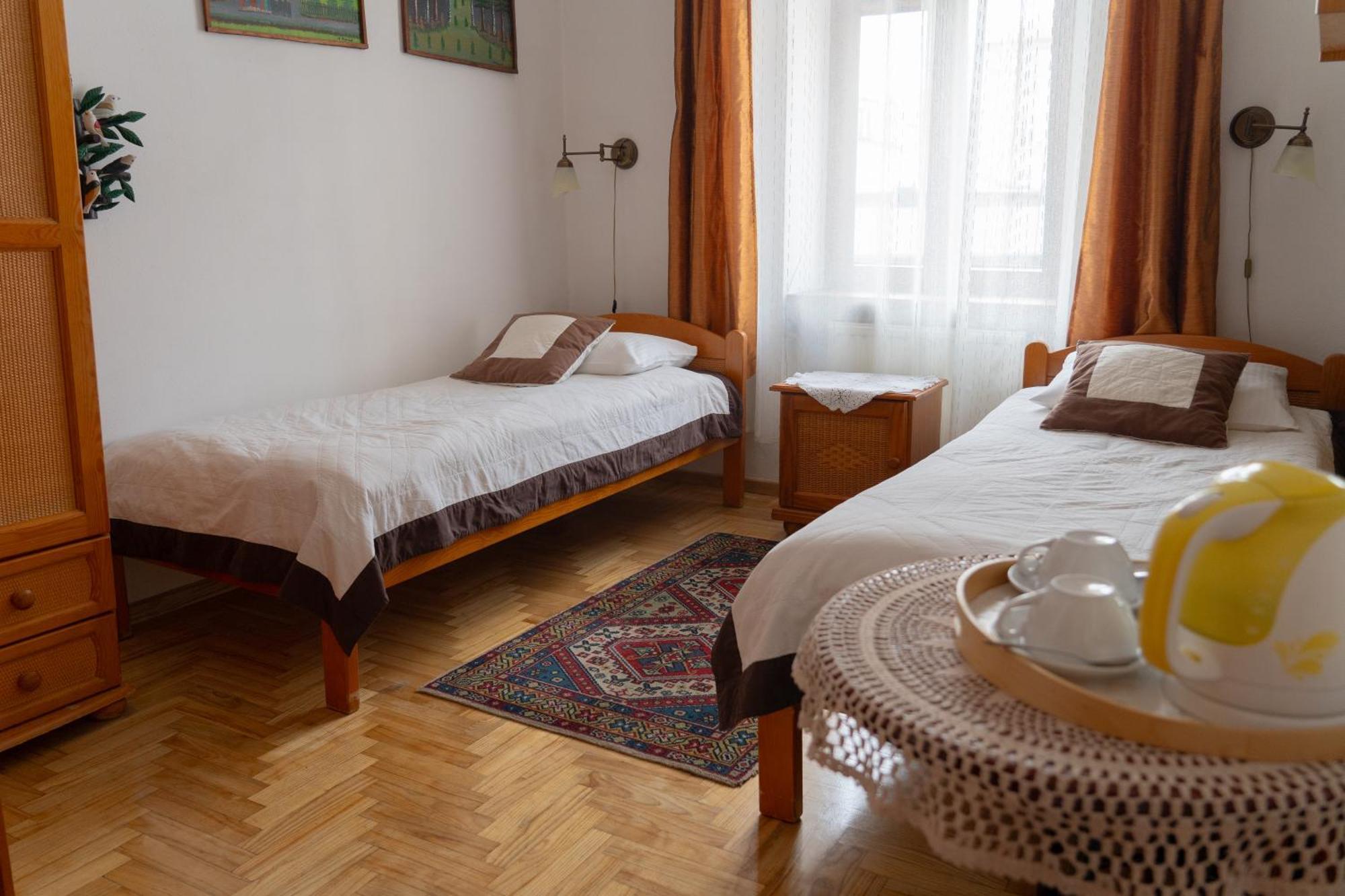 Kolory Guest House Krakow Bagian luar foto